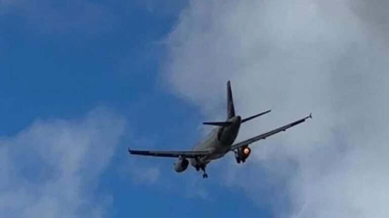 Avión que cubría ruta Quito-Cuenca aterrizó de emergencia en Guayaquil tras falla en un motor